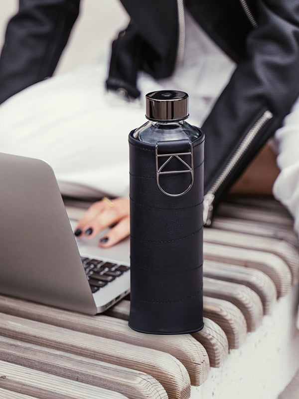 EQUA glass water bottle Graphite.