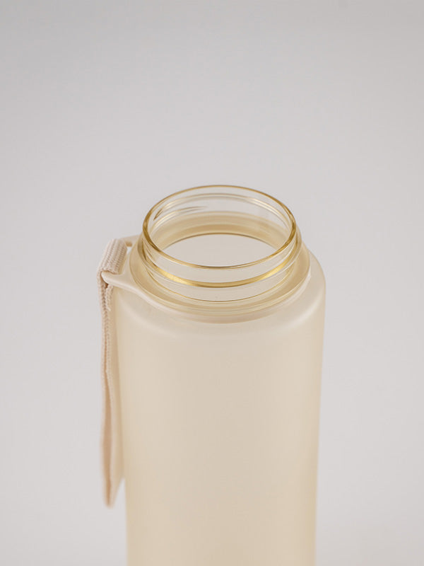 Opening mouth of the bpa free bottle for easy cleaning
