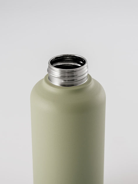 http://myequa.com/cdn/shop/products/stainless-steel-single-wall-water-bottle-equa-timeless-matcha-1000ml-opening-mouth_1200x630.jpg?v=1662379318