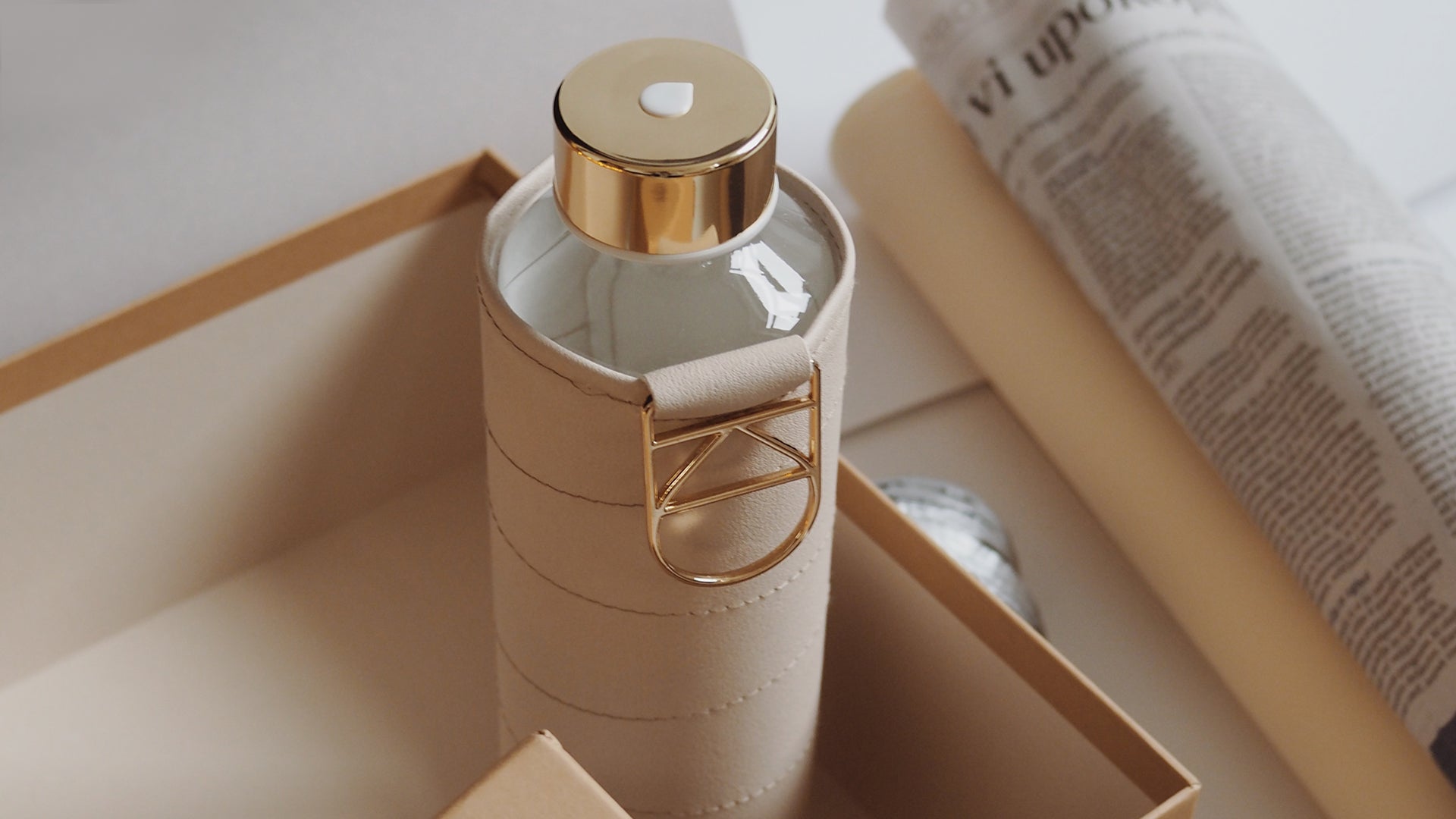 SUSTAINABLE CHRISTMAS GIFT WRAPPING