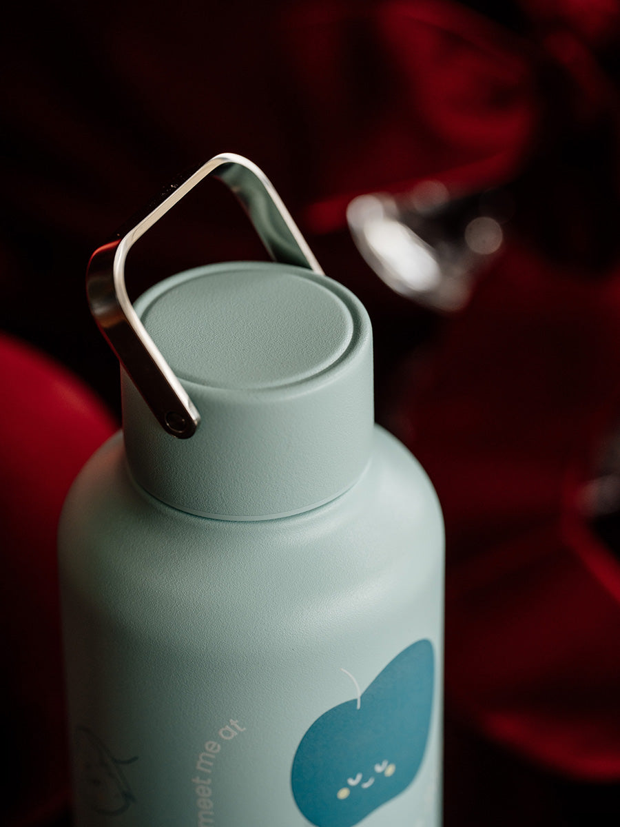 Lightweight Juice Bar Bottle