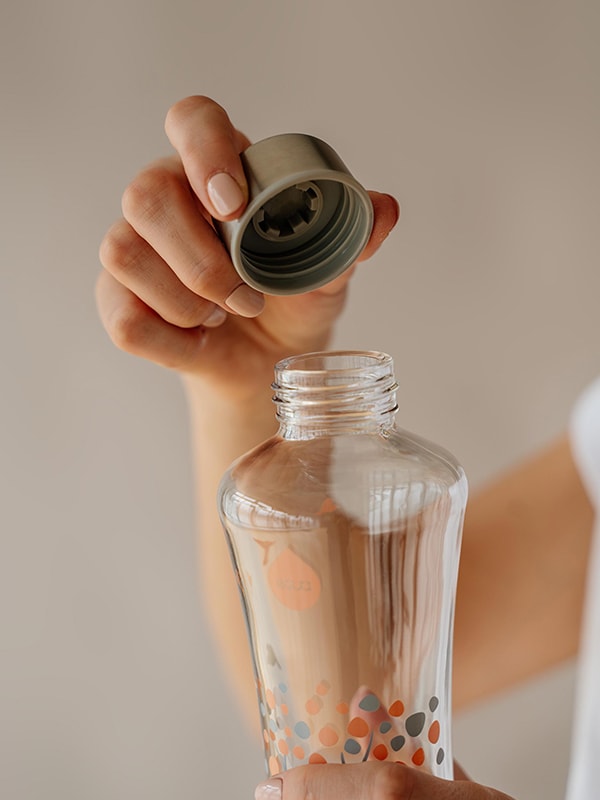 Peach tree glass water bottle with metallic lid